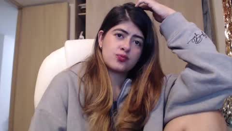 Snapshot of skyler1195 chatting on 26, 2, 2025 Skyler online show from 26, 2, 2025