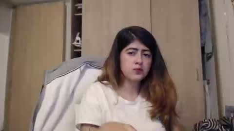 Snapshot of skyler1195 chatting on 28, 2, 2025 Skyler online show from 28, 2, 2025