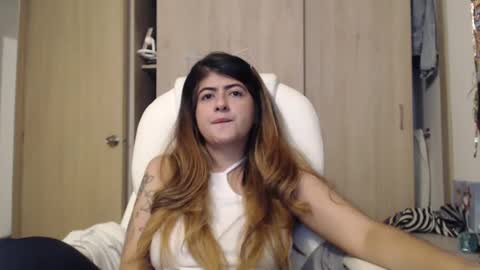 Snapshot of skyler1195 chatting on 1, 3, 2025 Skyler online show from 1, 3, 2025