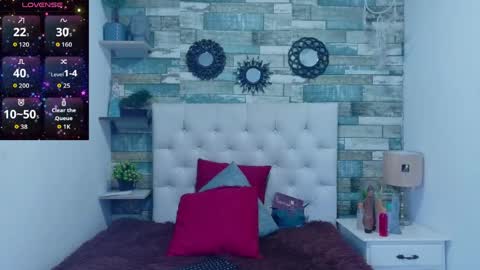 skyler_naomi online show from 12, 5, 2026