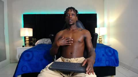 SKYLERBIGXXX online show from 30, 4, 2026