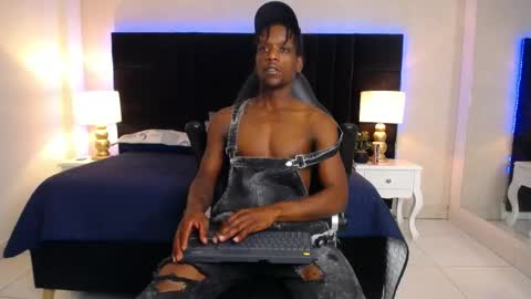 SKYLERBIGXXX online show from 31, 5, 2026