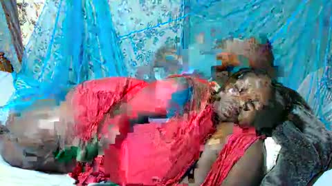 Snapshot of skylla07 chatting on 4, 12, 2025 sheliah online show from 4, 12, 2025