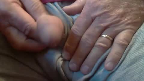 Snapshot of skypylot chatting on 23, 11, 2025 ResqPylot2 online show from 23, 11, 2025