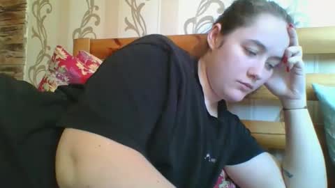 skyressie333 online show from 10, 2, 2026