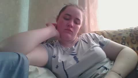 Snapshot of skyressie333 chatting on 28, 3, 2026 skyressie333 online show from 28, 3, 2026