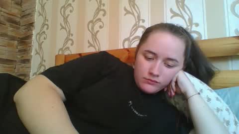 Snapshot of skyressie333 chatting on 2, 4, 2026 skyressie333 online show from 2, 4, 2026