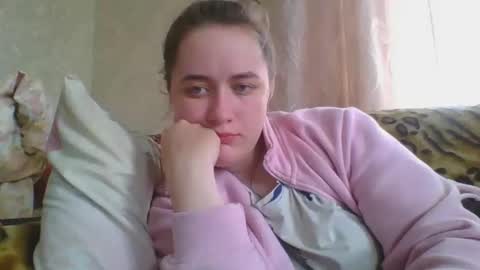 Snapshot of skyressie333 chatting on 12, 4, 2026 skyressie333 online show from 12, 4, 2026