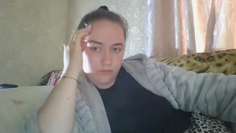 skyressie333 online show from 3, 6, 2026