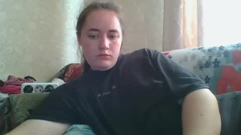 skyressie333 online show from 14, 7, 2026