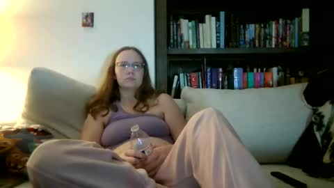 Snapshot of skywinters chatting on 28, 5, 2026 Sky Winters online show from 28, 5, 2026