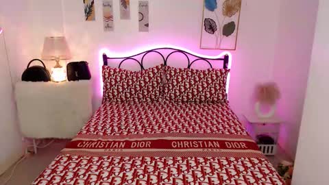 Queen Cyrine online show from 10, 3, 2026