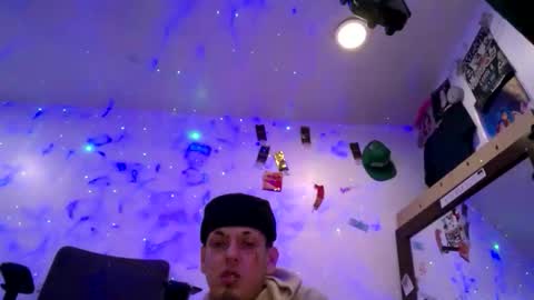 Snapshot of sleazyycarlit chatting on 12, 11, 2025 Sleazyycarlitx online show from 12, 11, 2025