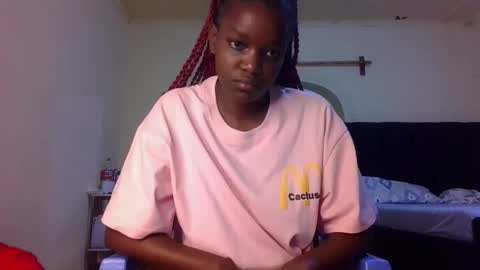 Snapshot of sleek_ass chatting on 13, 10, 2025 sleek_ass online show from 13, 10, 2025