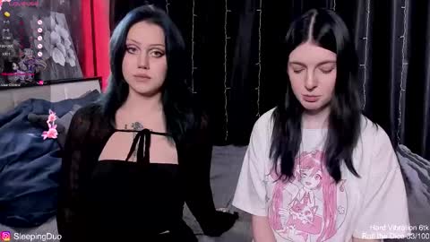 Snapshot of sleepingduo chatting on 10, 1, 2026 Hi We are Iva and Angela Nice to meet u 3 online show from 10, 1, 2026