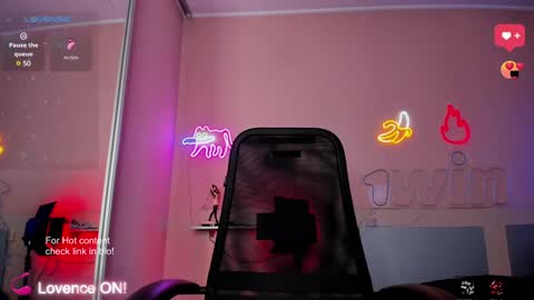 Snapshot of slemgem chatting on 16, 1, 2025 Slemgem Amy  friends online show from 16, 1, 2025