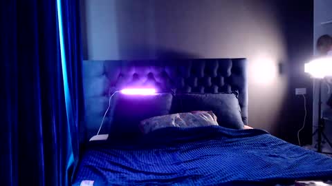 Snapshot of slemgem chatting on 5, 10, 2025 Slemgem Amy  friends online show from 5, 10, 2025