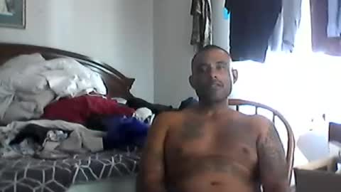 Snapshot of slickstre chatting on 3, 7, 2026 slickstre online show from 3, 7, 2026