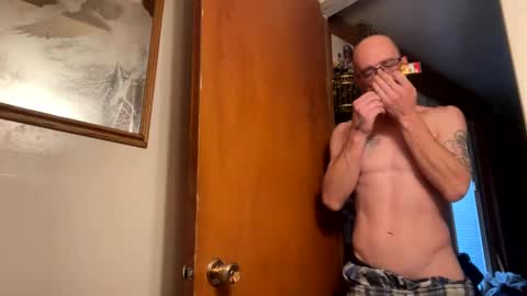 Snapshot of slim315488 chatting on 7, 12, 2024 slim315488 online show from 7, 12, 2024