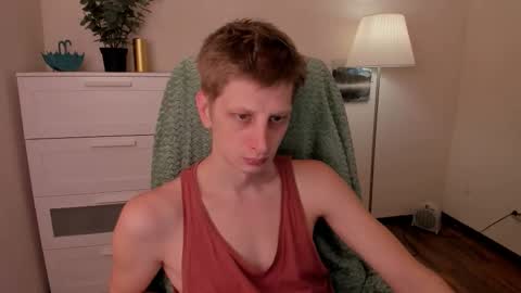 Snapshot of slim_andy chatting on 28, 9, 2025 Andy online show from 28, 9, 2025