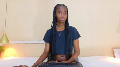 slim_chocobar18 online show from 23, 2, 2025