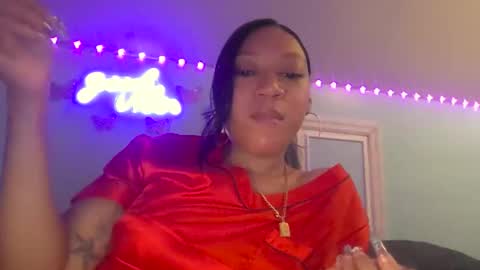 Snapshot of slim_citygurl chatting on 8, 12, 2024 Slim citygurl online show from 8, 12, 2024