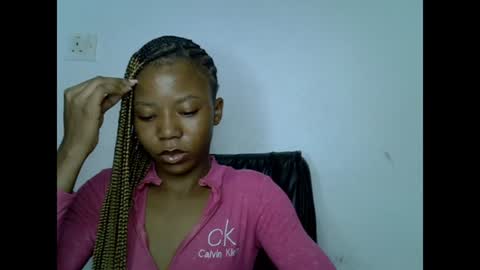 Snapshot of slim_ebonypet chatting on 16, 6, 2026 Crystal online show from 16, 6, 2026