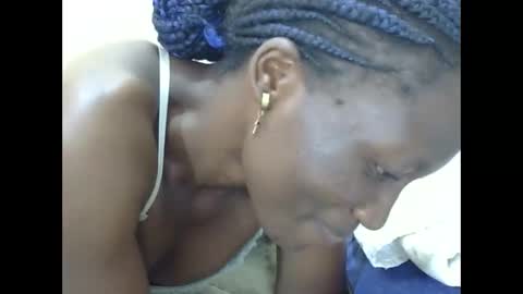 Snapshot of slim_kiteey chatting on 23, 11, 2025 slim_kiteey online show from 23, 11, 2025