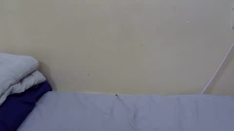 Snapshot of slim_kiteey chatting on 1, 12, 2025 slim_kiteey online show from 1, 12, 2025