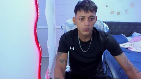 Snapshot of slim_master12 chatting on 12, 12, 2024 slim_master12 online show from 12, 12, 2024