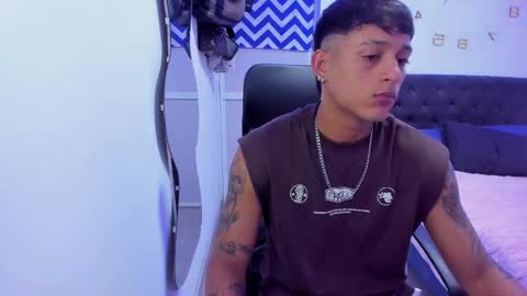 Snapshot of slim_master12 chatting on 30, 12, 2024 slim_master12 online show from 30, 12, 2024