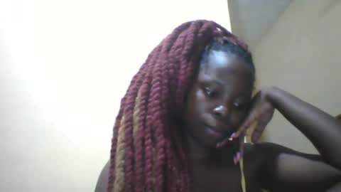 Snapshot of slim_petite_ebony chatting on 6, 5, 2026 slim_petite_ebony online show from 6, 5, 2026