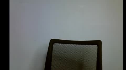 Snapshot of slim_petitqueen chatting on 6, 5, 2026 Alice online show from 6, 5, 2026