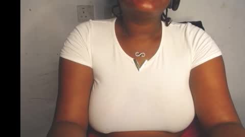 Snapshot of slimy_cunt chatting on 12, 11, 2025 Jemila online show from 12, 11, 2025