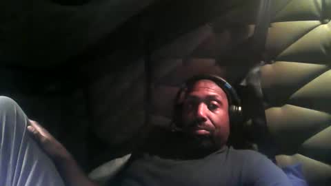 Snapshot of slipperyballs900 chatting on 26, 4, 2026 slipperyballs900 online show from 26, 4, 2026