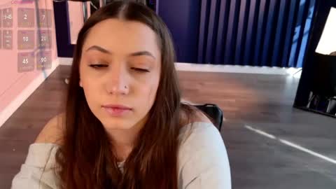 Snapshot of slow_flower chatting on 2, 5, 2026 Emilia online show from 2, 5, 2026