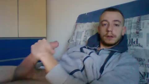 Snapshot of slowlo98 chatting on 21, 12, 2024 Steven online show from 21, 12, 2024