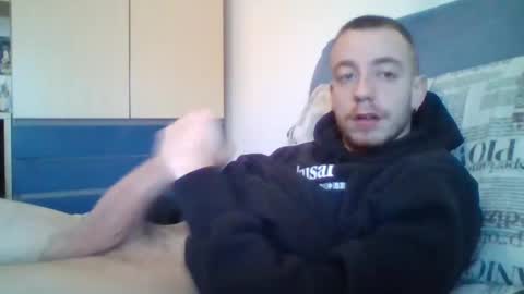 Snapshot of slowlo98 chatting on 21, 12, 2024 Steven online show from 21, 12, 2024