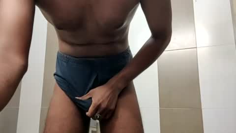 slowmooo_42069 online show from 12, 9, 2025