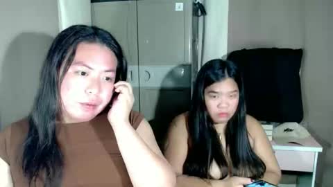 Snapshot of slut_mama chatting on 11, 3, 2026 Zien online show from 11, 3, 2026