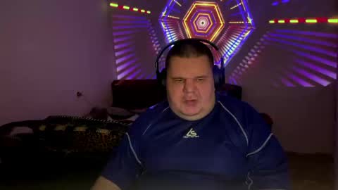 Snapshot of slutboss777 chatting on 25, 4, 2026 BIGBOSS online show from 25, 4, 2026