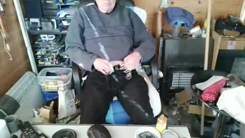 Snapshot of slutboybot chatting on 30, 11, 2025 slutboybot online show from 30, 11, 2025