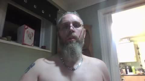 Snapshot of slutfucker20 chatting on 27, 2, 2025 slutfucker20 online show from 27, 2, 2025