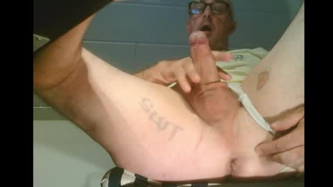 Snapshot of slutiam chatting on 10, 9, 2025 SLUTIAM online show from 10, 9, 2025