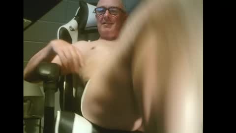 Snapshot of slutiam chatting on 29, 4, 2026 SLUTIAM online show from 29, 4, 2026