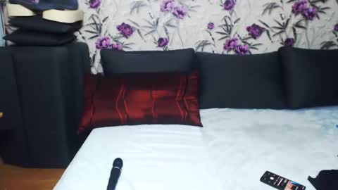 Snapshot of slutishmami chatting on 22, 11, 2025 slutihmami online show from 22, 11, 2025