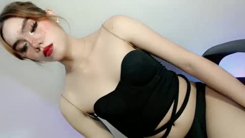 slutty_rose69 online show from 23, 5, 2026