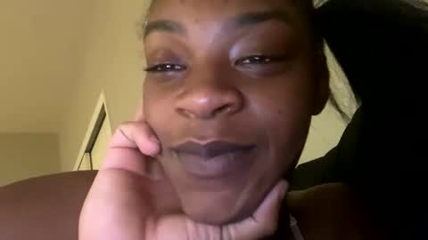 Snapshot of sluttyduchess1 chatting on 27, 4, 2026 sluttyduchess1 online show from 27, 4, 2026