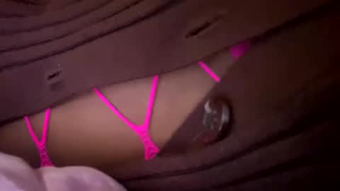 Snapshot of sluttyduchess1 chatting on 10, 5, 2026 sluttyduchess1 online show from 10, 5, 2026