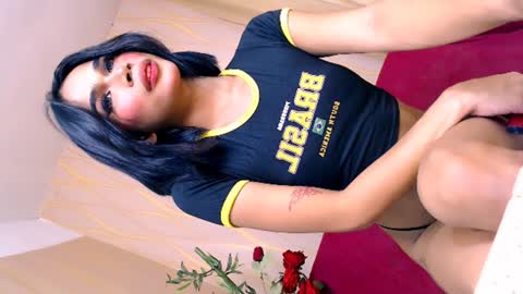 Snapshot of sluttylouise_moores chatting on 25, 1, 2025 luiseeeeee online show from 25, 1, 2025